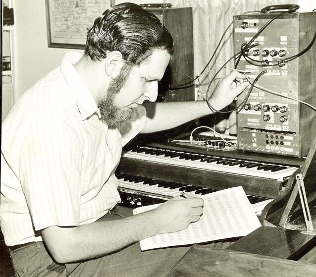 Херберт Дойч и прототип Moog Modular, 1964 год