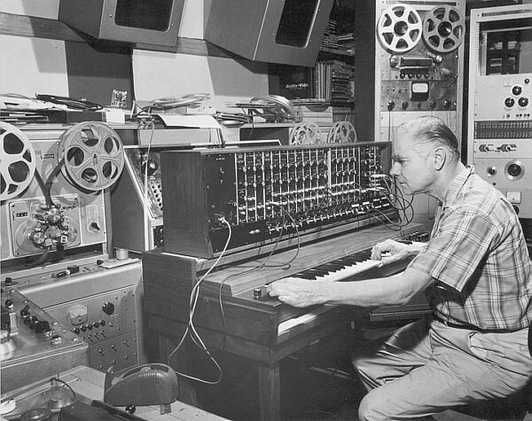 Эрик Сидэй в домашней студии